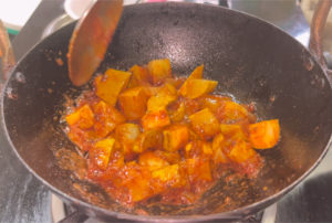 Instant mango pickle